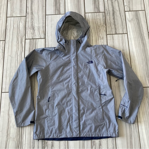 NWOT The North Face HyVent 2.5L weatherproof jacket. - Picture 1 of 9
